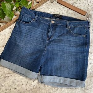 LIVERPOOL Corine Denim Short 18W | Indigo